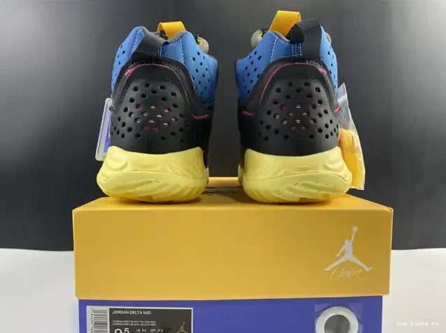 Chep Onekick DELTA LA UNION NOIR' MID 'OFF DA1951-001 X JORDAN 0425